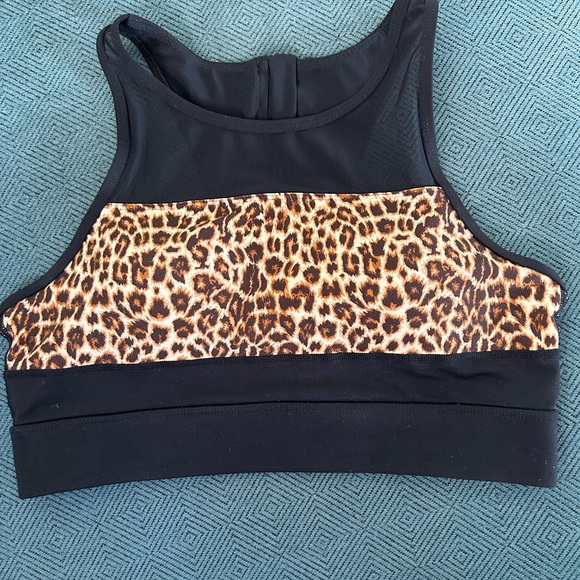 Zyia all star bra - black with leopard print worn once - Picture 3 of 6
